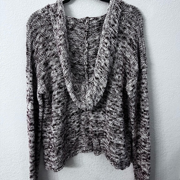 Volcom hooded sweater womens size large - Picture 2 of 5